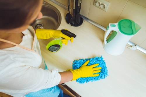 Local curtain care for residential and commercial customers in Clapham