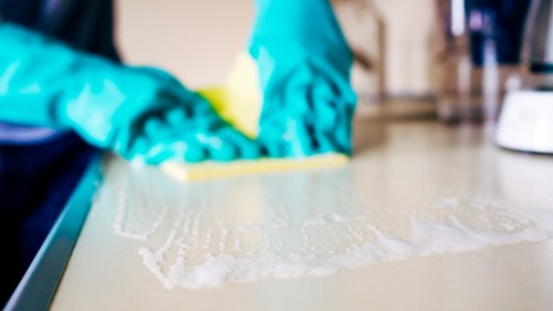 Turnover clean in a Clapham kitchen with guest-ready surfaces