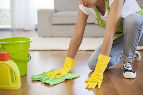 End of tenancy cleaning service covering homes and flats around Clapham